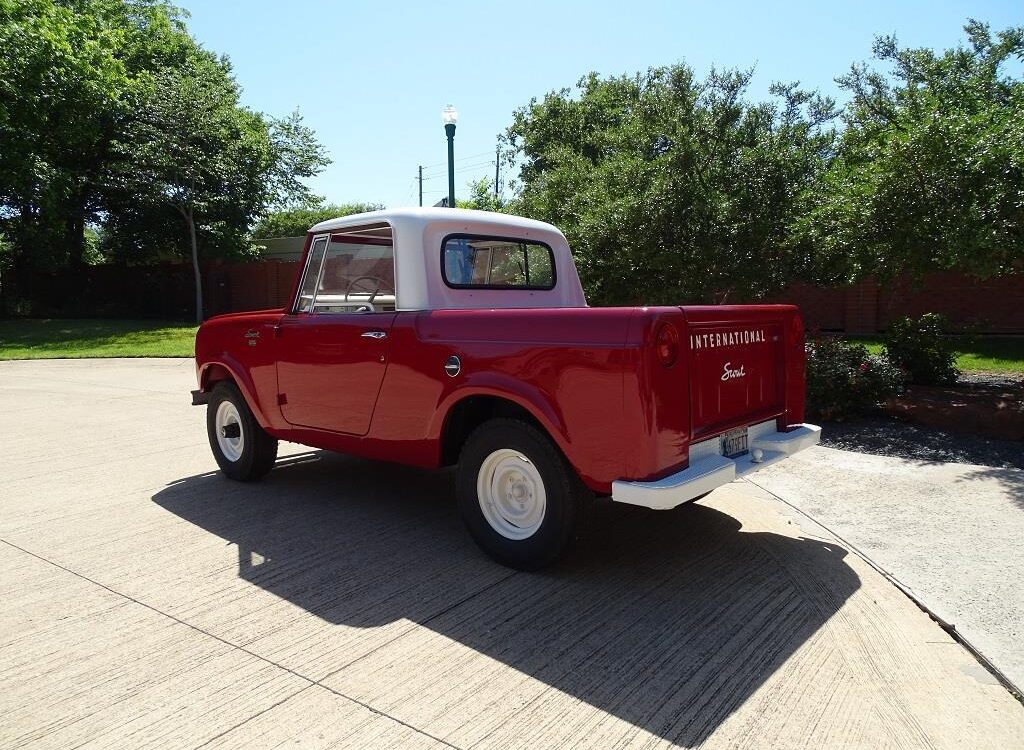 International-Harvester-Scout-800-Pickup-1967-19