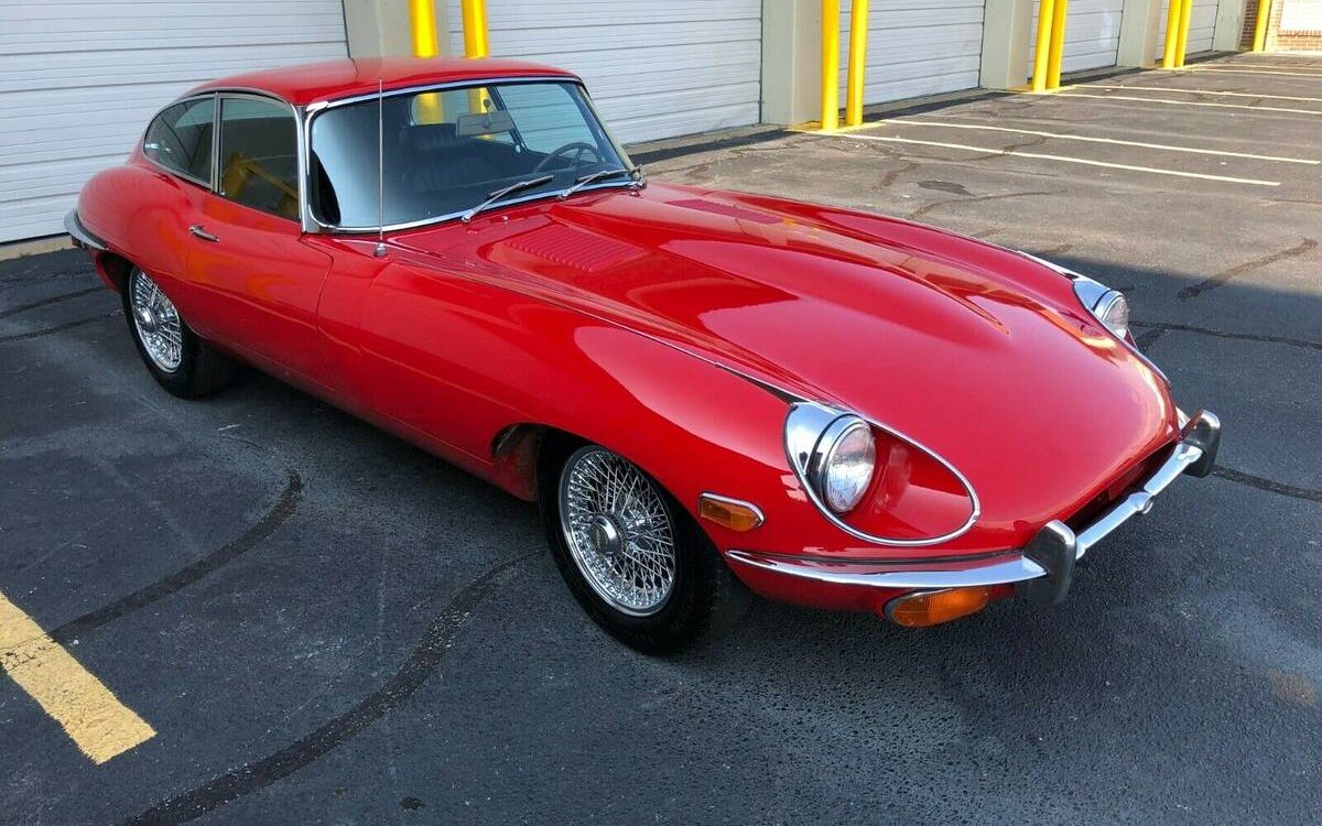 Jaguar-E-type-1969