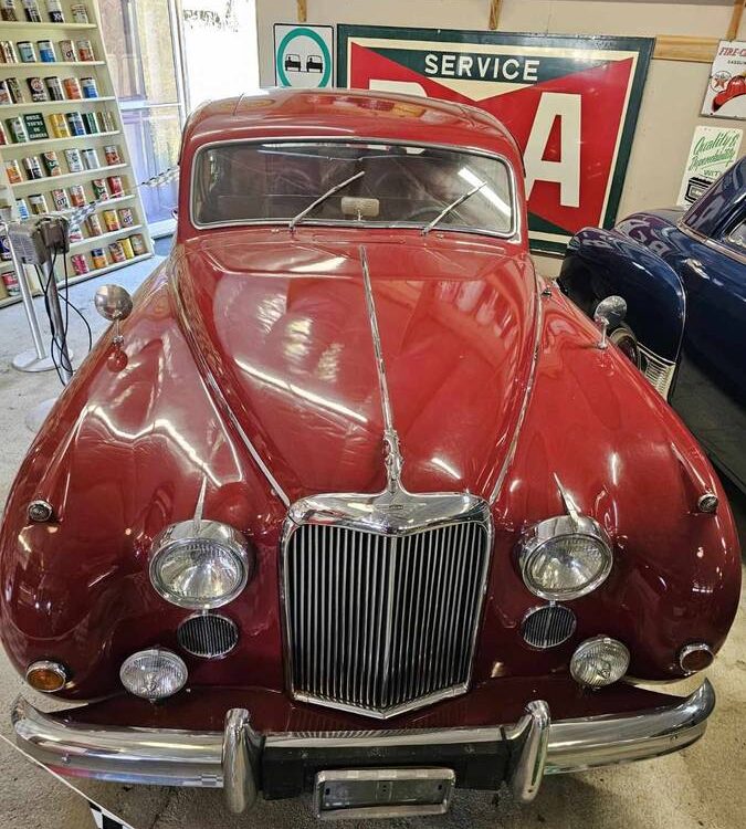 Jaguar-Mark-9-1961