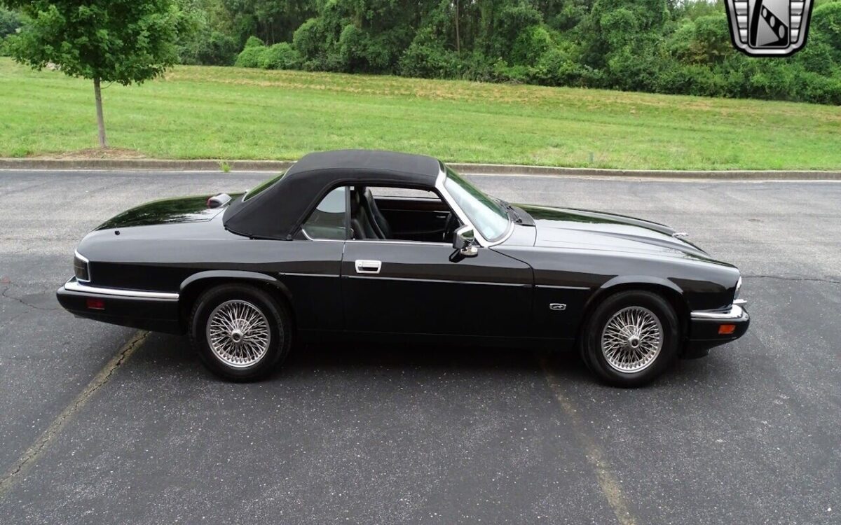 Jaguar-XJ8-1994-7