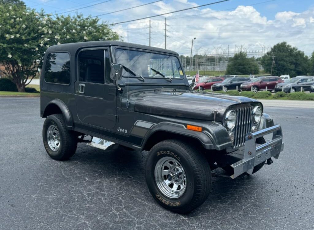 Jeep CJ-7 39K orig. miles 2 owner  1986