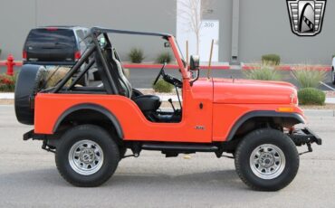 Jeep-CJ-Series-1982-10