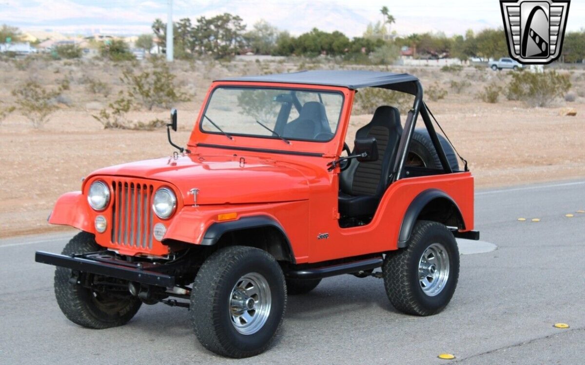 Jeep-CJ-Series-1982-5