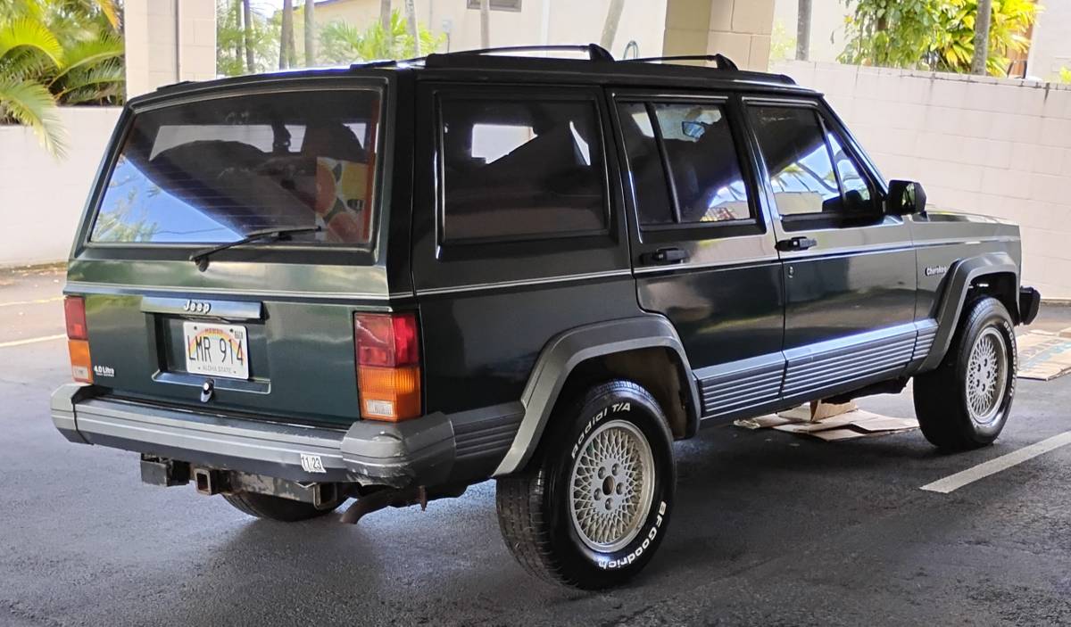 Jeep-Cherokee-1994-1