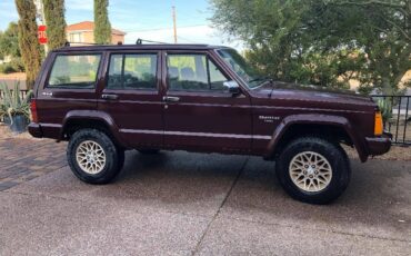 Jeep-Cherokee-xj-1988