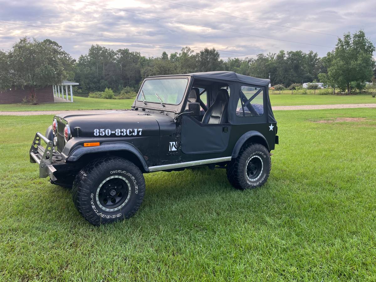 Jeep-Cj-7-1983-1