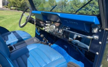 Jeep-Cj5-1982-10