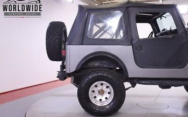 Jeep-Cj7-1979-8