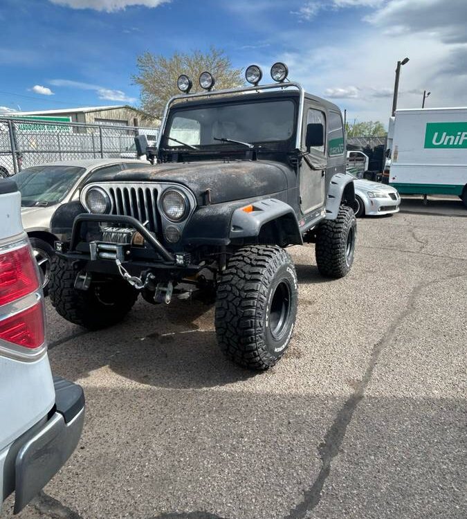 Jeep-Cj7-1986-3