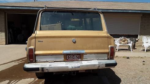 Jeep-Grand-wagoneer-1984-17