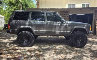 Jeep-Ll-1989