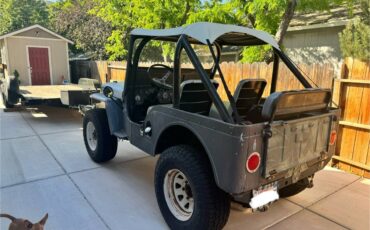 Jeep-Willys-1948-3