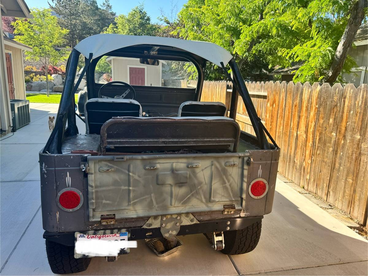 Jeep-Willys-1948-5