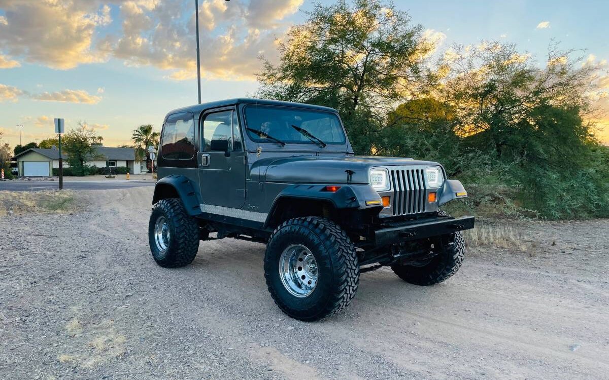 Jeep-Wrangler-1989-2