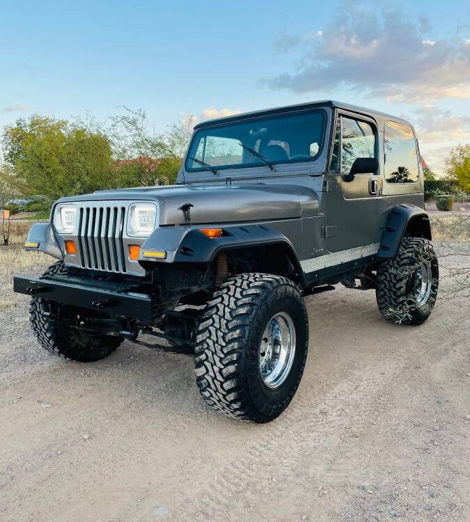 Jeep-Wrangler-1989-3