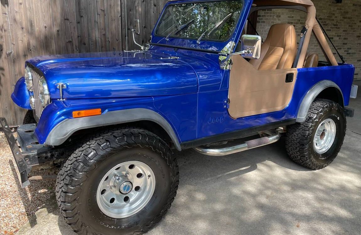 Jeep-cj7-limited-1983-4