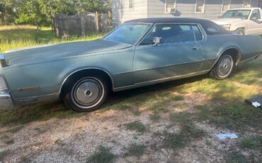 Lincoln-Continental-mark-iv-1973-2