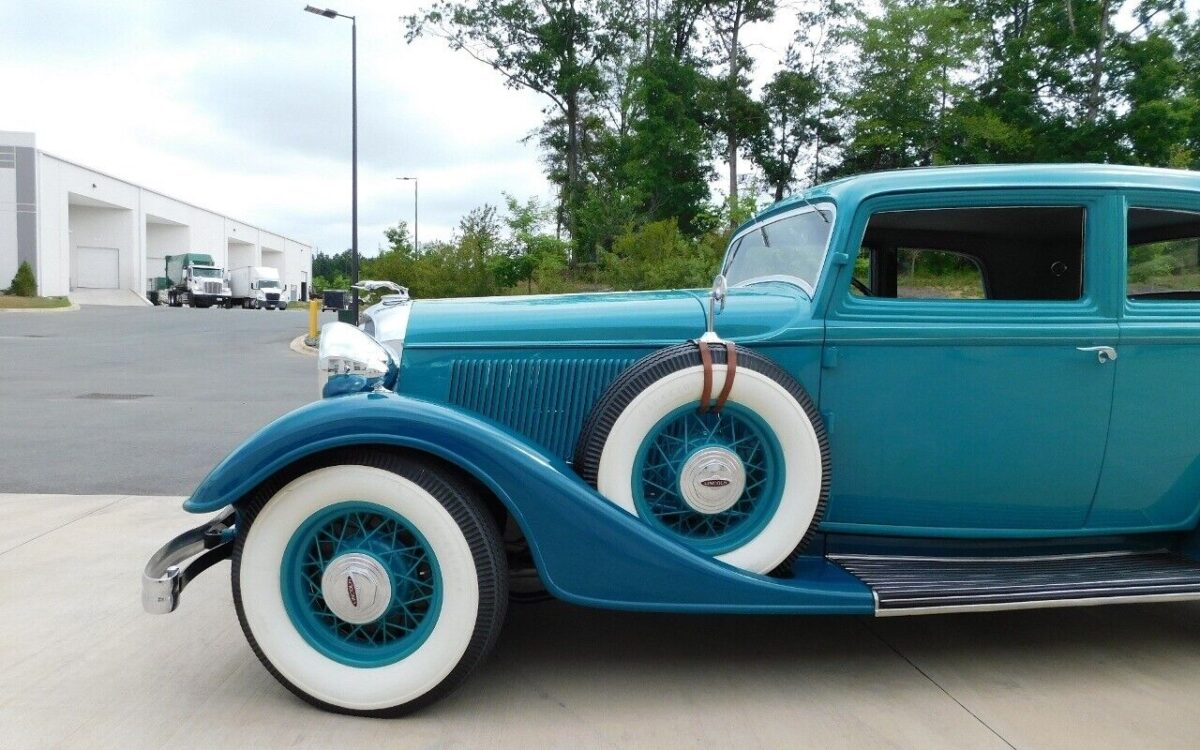 Lincoln-Coupe-Coupe-1933-5