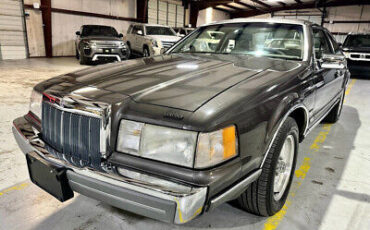 Lincoln-Mark-Series-Coupe-1992-13