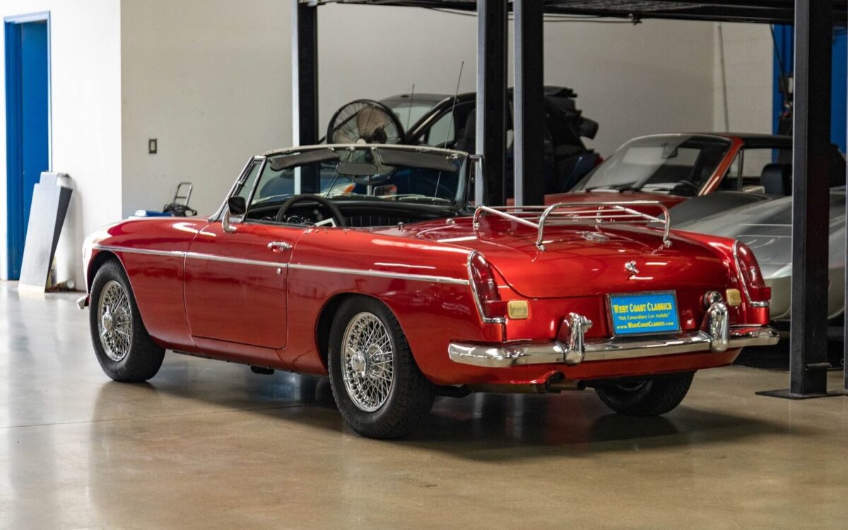 MG-MGB-Cabriolet-1969-23