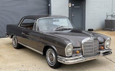 Mercedes-Benz-250SE-1968-19