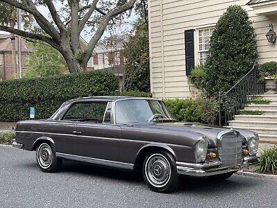 Mercedes-Benz-250SE-1968-7