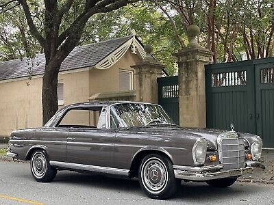 Mercedes-Benz 250SE 1968