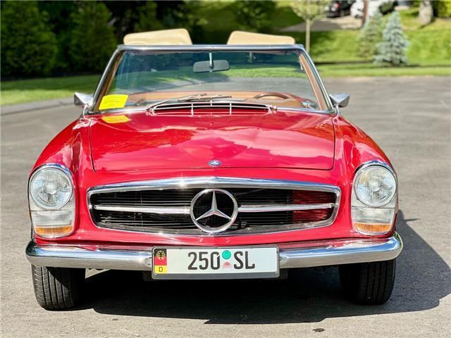 Mercedes-Benz-250SL-Pagoda-Cabriolet-1968-1