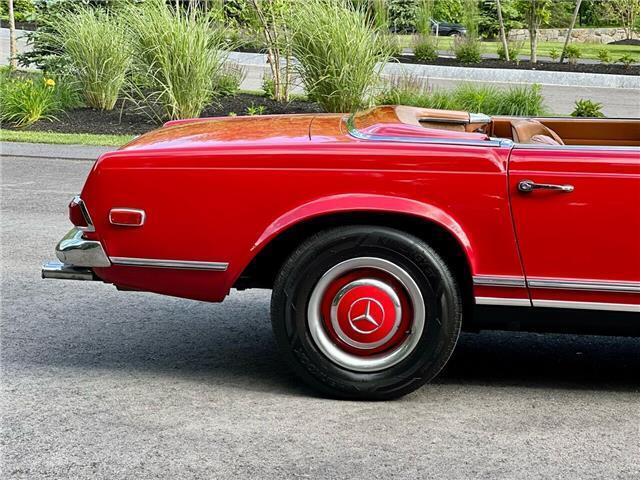 Mercedes-Benz-250SL-Pagoda-Cabriolet-1968-13