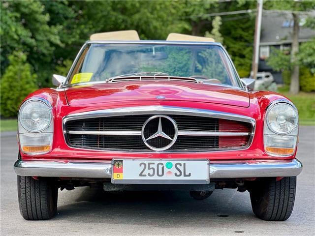 Mercedes-Benz-250SL-Pagoda-Cabriolet-1968-16