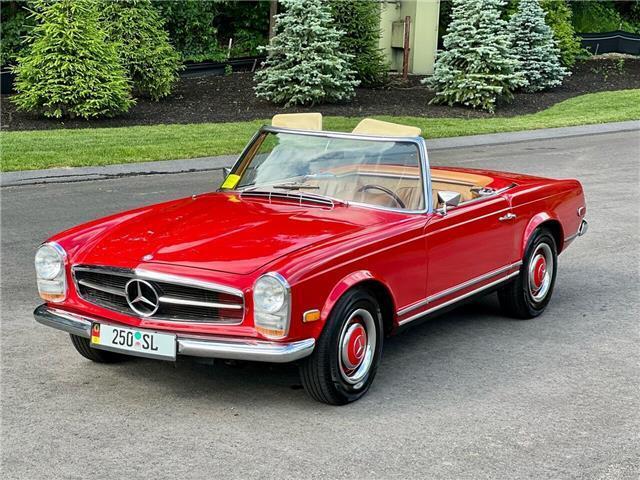 Mercedes-Benz-250SL-Pagoda-Cabriolet-1968-2