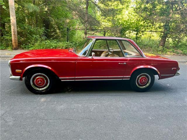 Mercedes-Benz-250SL-Pagoda-Cabriolet-1968-26