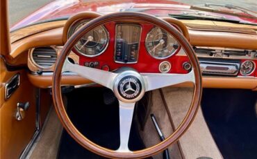 Mercedes-Benz-250SL-Pagoda-Cabriolet-1968-33