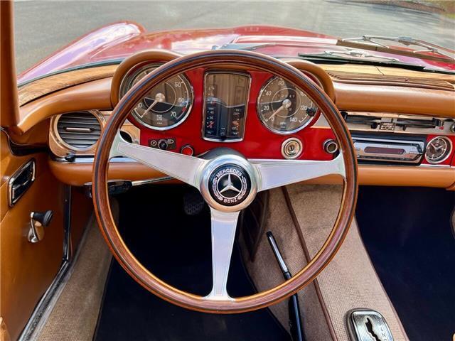 Mercedes-Benz-250SL-Pagoda-Cabriolet-1968-33