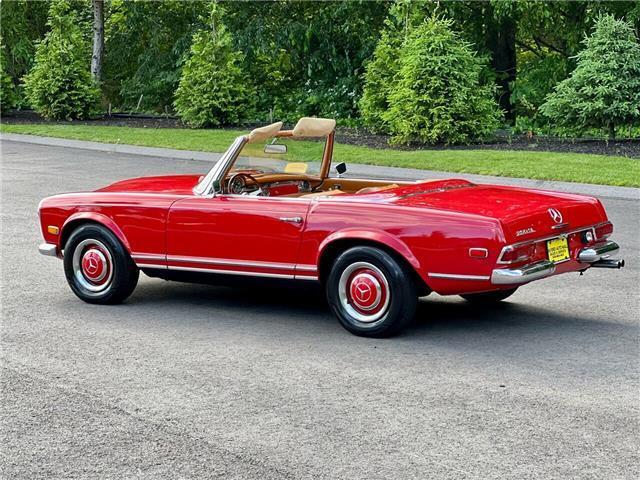 Mercedes-Benz-250SL-Pagoda-Cabriolet-1968-7