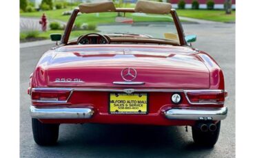 Mercedes-Benz-250SL-Pagoda-Cabriolet-1968-9