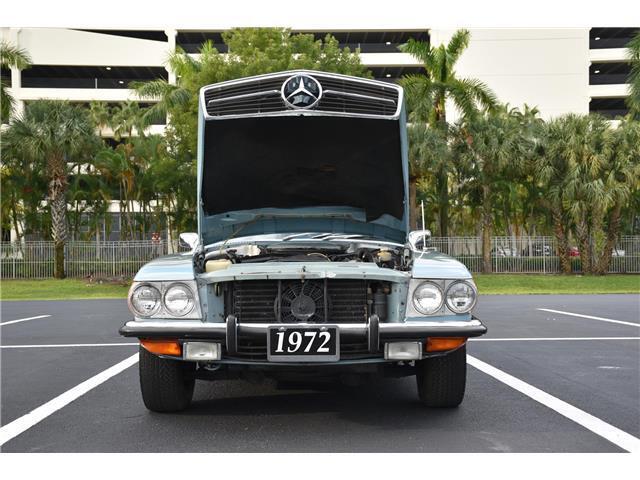 Mercedes-Benz-300-Series-1972-18