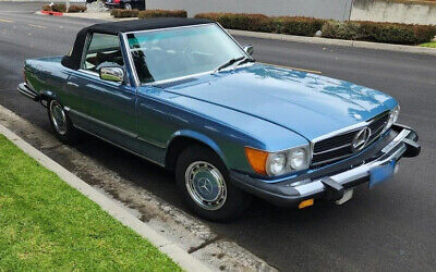 Mercedes-Benz-400-Series-Cabriolet-1976-5