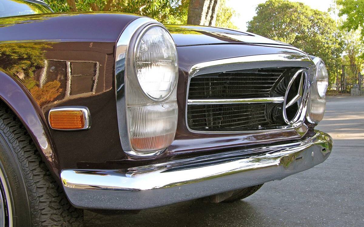 Mercedes-benz-280sl-1968-2