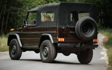 Mercedes-benz-Benx-240gd-diesel-1986-10