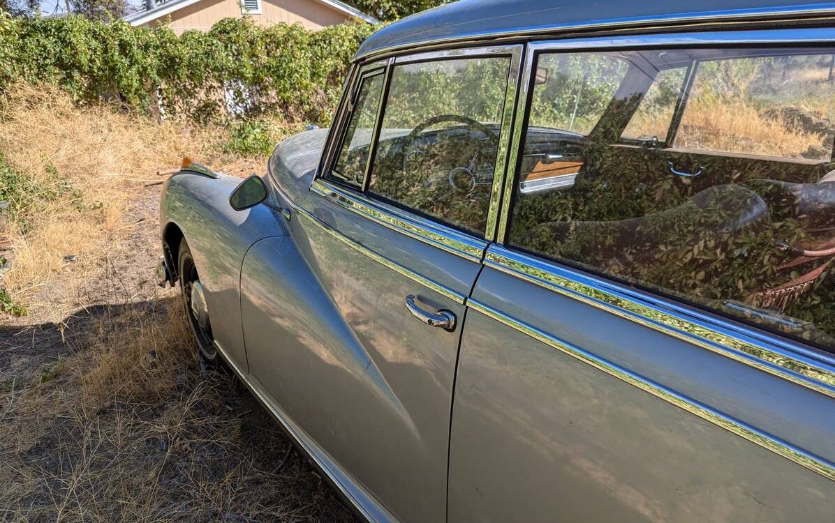 Mercedes-benz-Benz-300d-1958-8