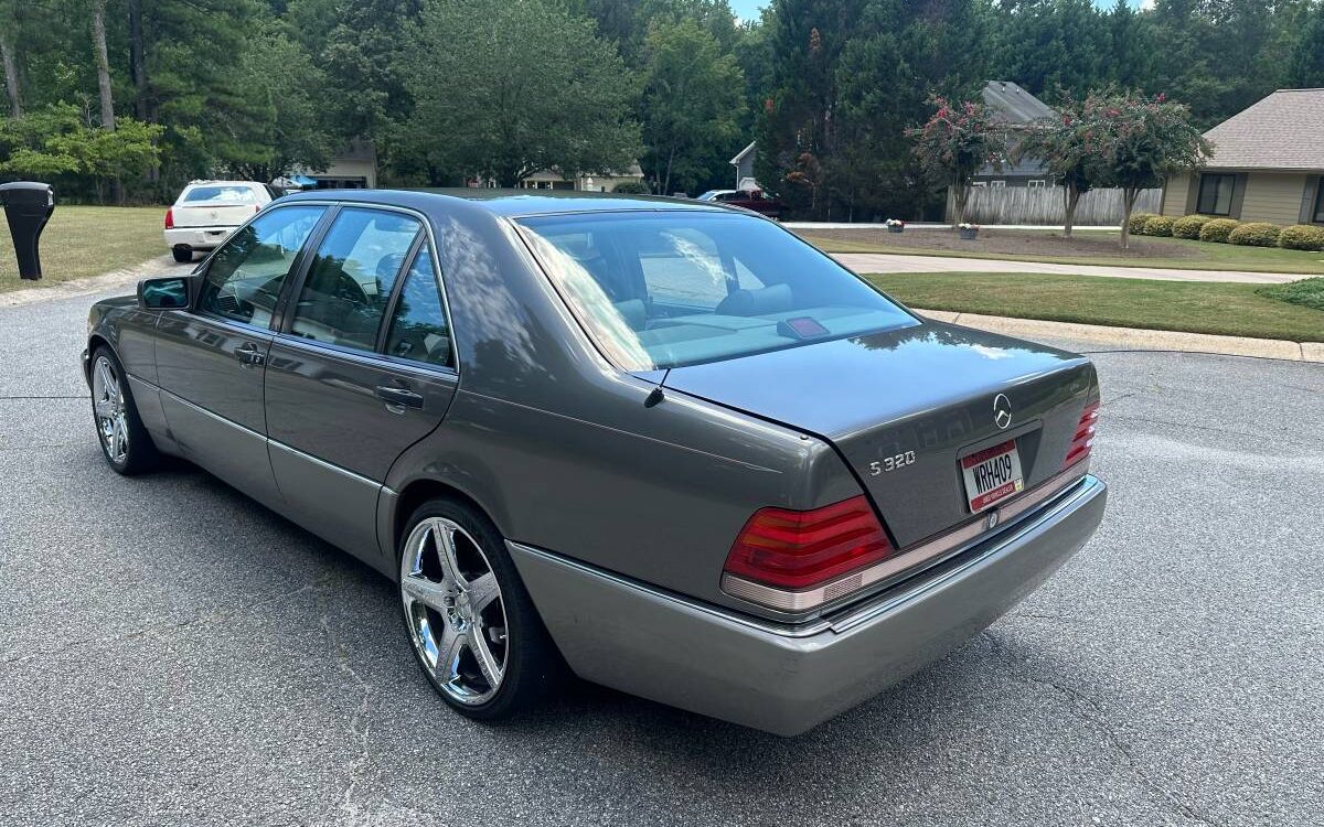 Mercedes-benz-Benz-s320-1994-6