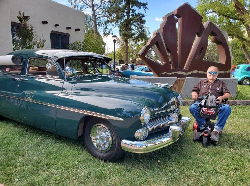 Mercury-4-door-sedan-1950