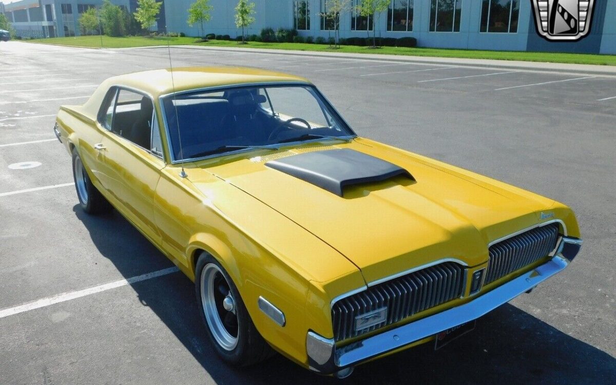 Mercury-Cougar-1968-4