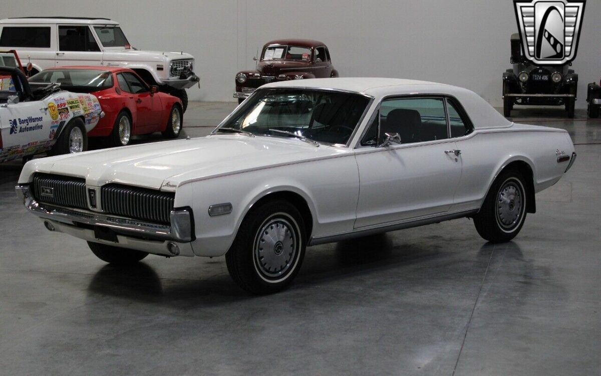 Mercury-Cougar-Coupe-1968-2