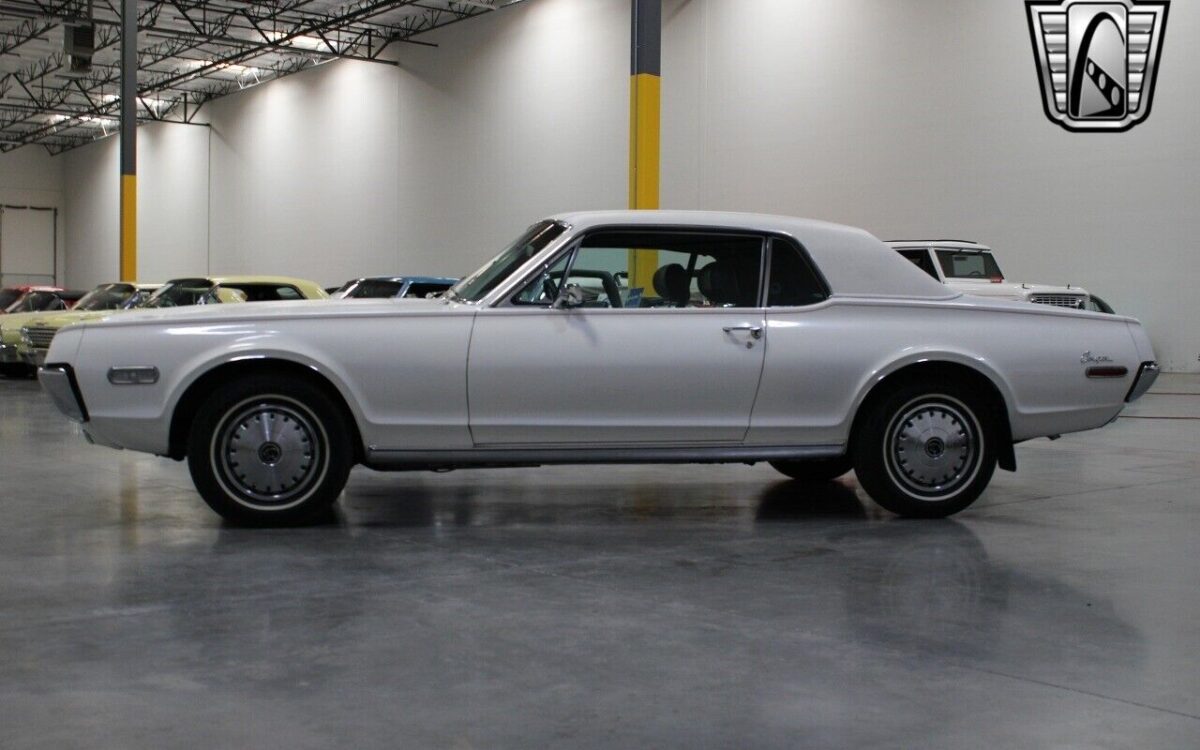 Mercury-Cougar-Coupe-1968-8