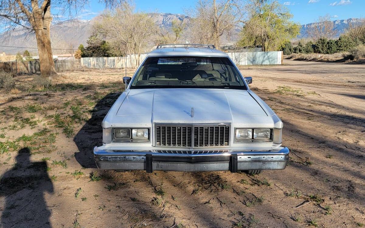 Mercury-Grand-marquis-ls-colony-park-1986-1