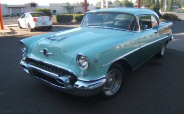 Oldsmobile-88-1955-4