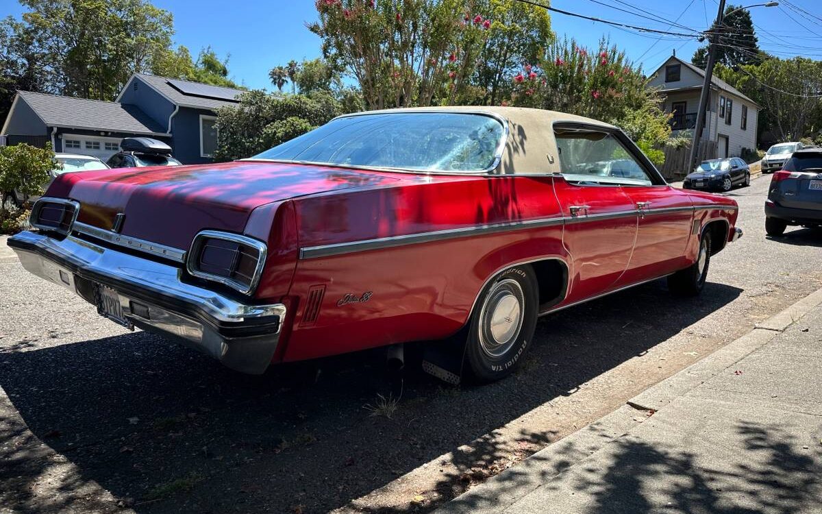 Oldsmobile-88-1973-1