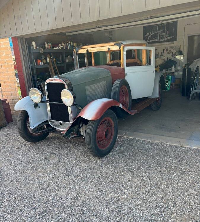 Oldsmobile-Coupe-1930-1